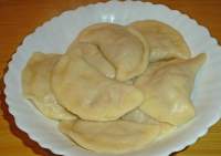 Вареники с тушеной капустой