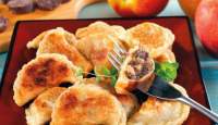 Вареники с кровянкой и яблоками