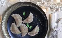 Гречневые вареники с чечевицей и капустой