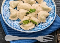 Вареники с зеленым горошком